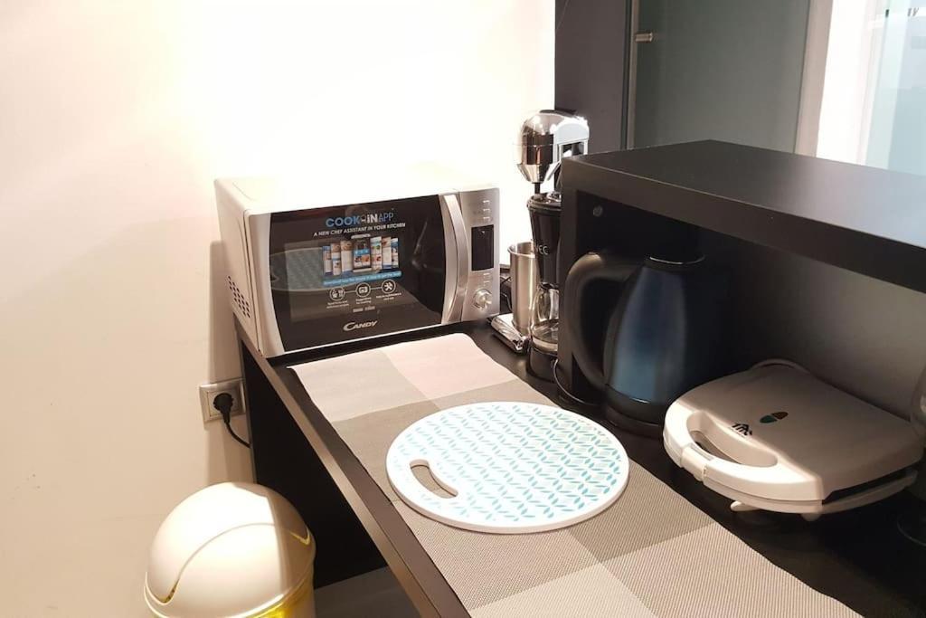 Modern Office Apartment.Wifi,2A/C,Luxury Fur/Tures Thessaloníki Exteriör bild