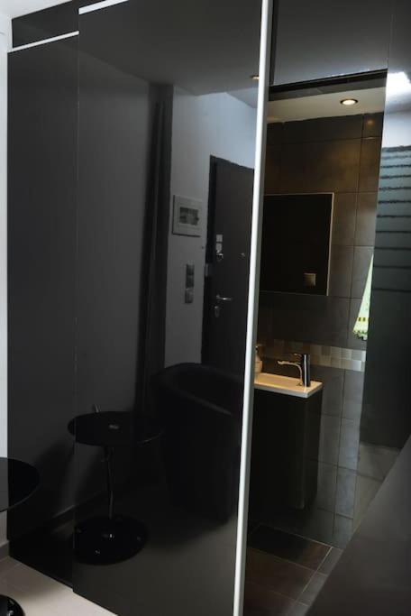 Modern Office Apartment.Wifi,2A/C,Luxury Fur/Tures Thessaloníki Exteriör bild