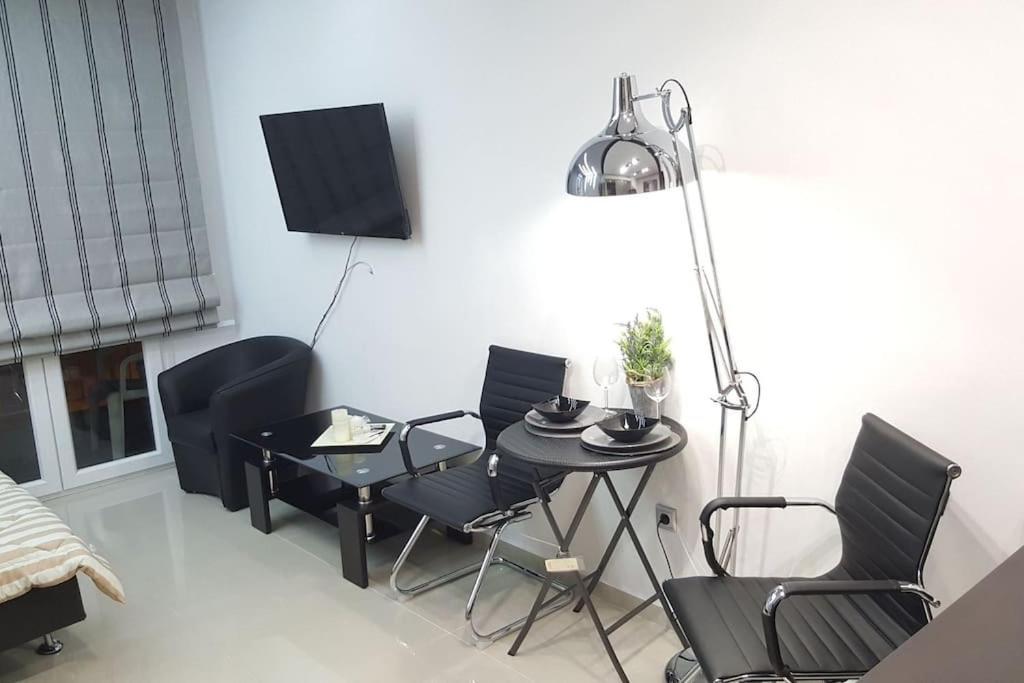 Modern Office Apartment.Wifi,2A/C,Luxury Fur/Tures Thessaloníki Exteriör bild