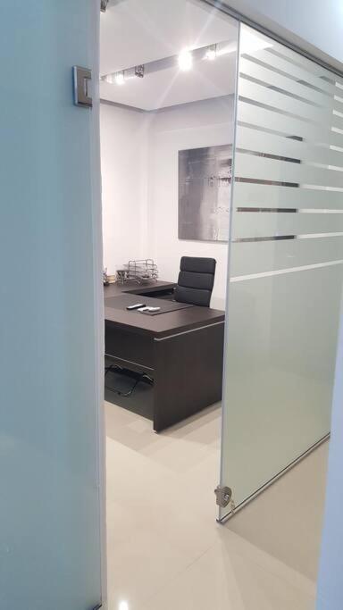 Modern Office Apartment.Wifi,2A/C,Luxury Fur/Tures Thessaloníki Exteriör bild