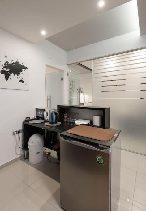 Modern Office Apartment.Wifi,2A/C,Luxury Fur/Tures Thessaloníki Exteriör bild