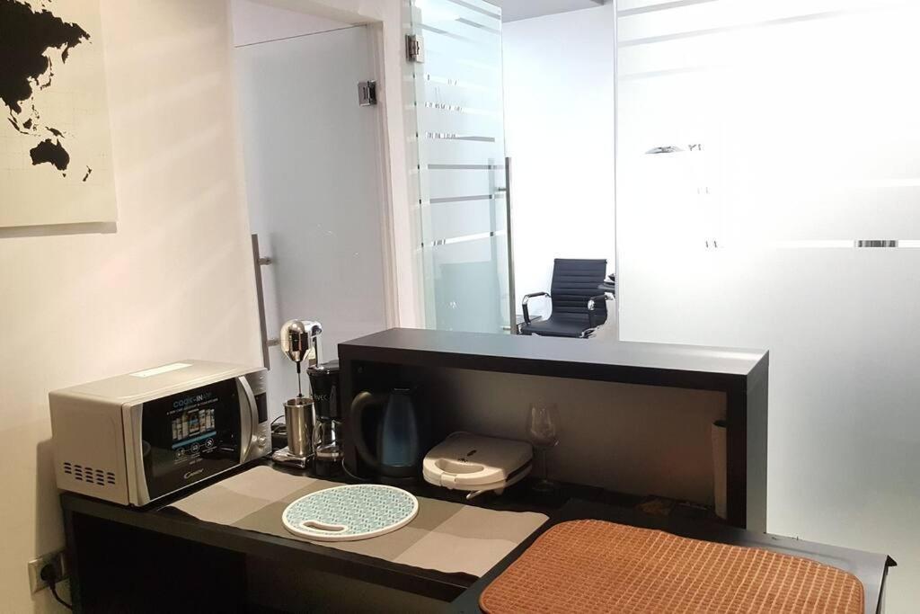 Modern Office Apartment.Wifi,2A/C,Luxury Fur/Tures Thessaloníki Exteriör bild